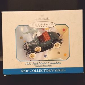Hallmark 1931 Ford Model A Roadster Ornament